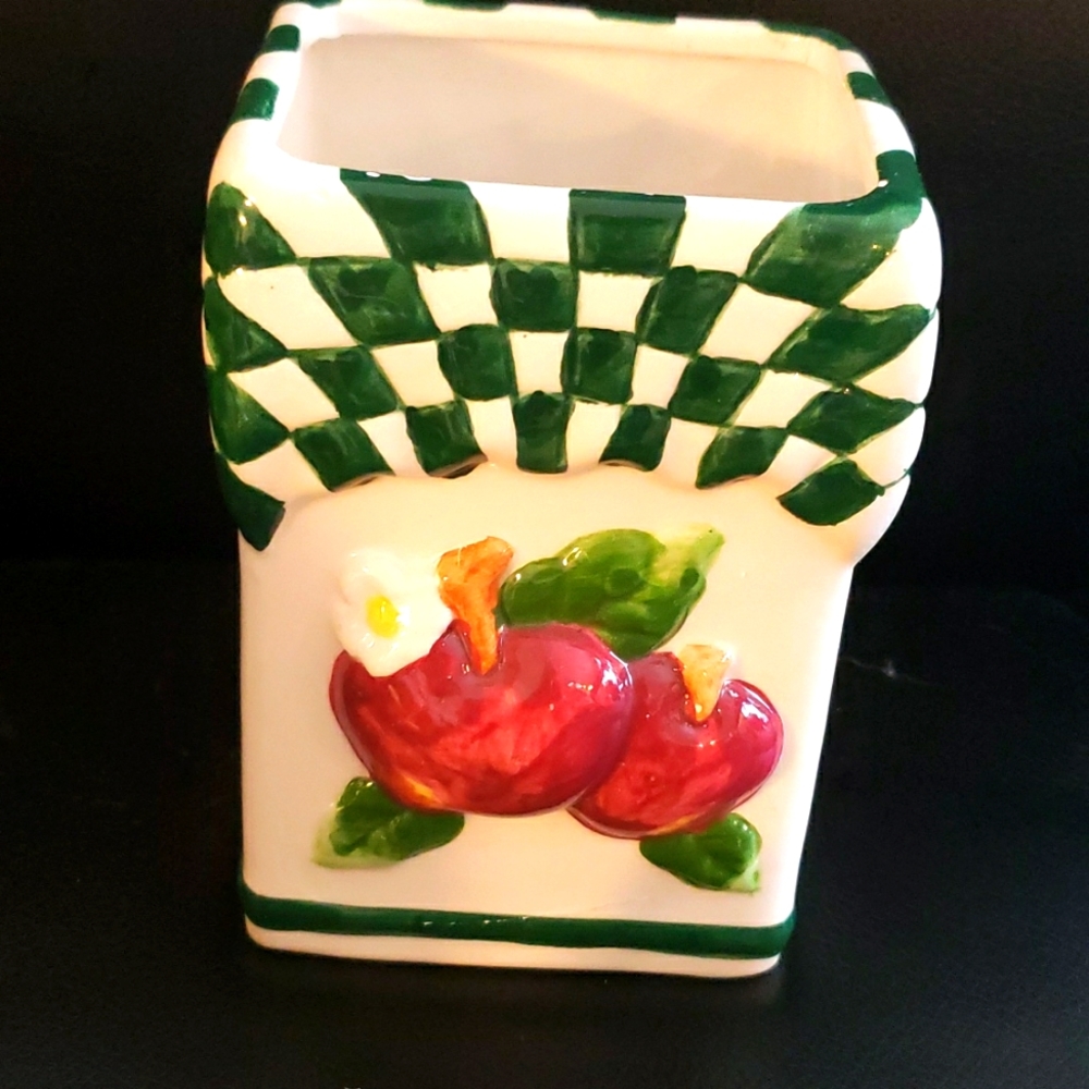 Kitchen Utensil holder